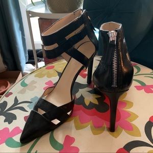 Nine West strappy/zipper heel